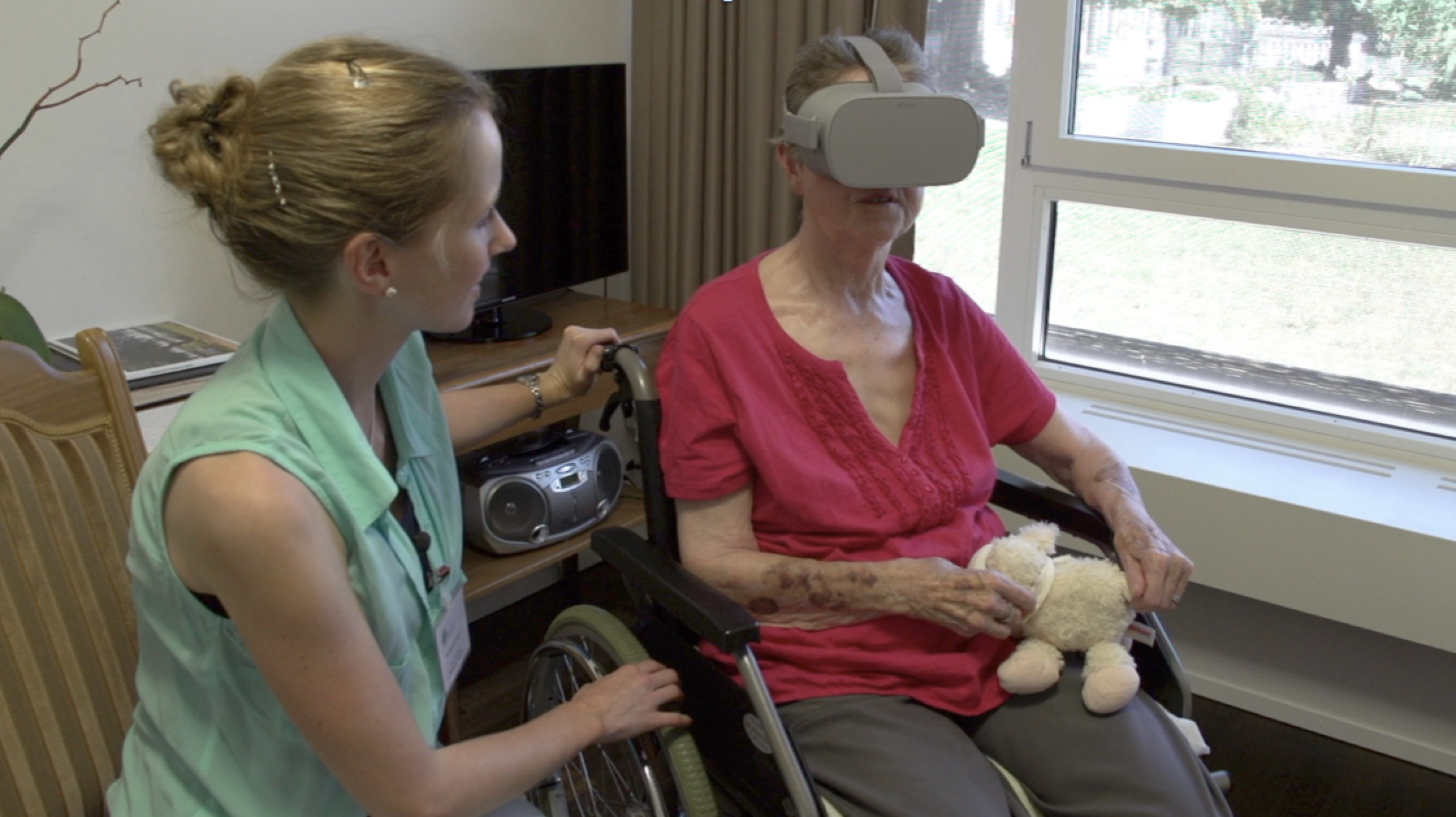 VR-Session im Altersheim